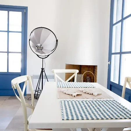 New Apollon Hotel Akrotiri (Santorini)
